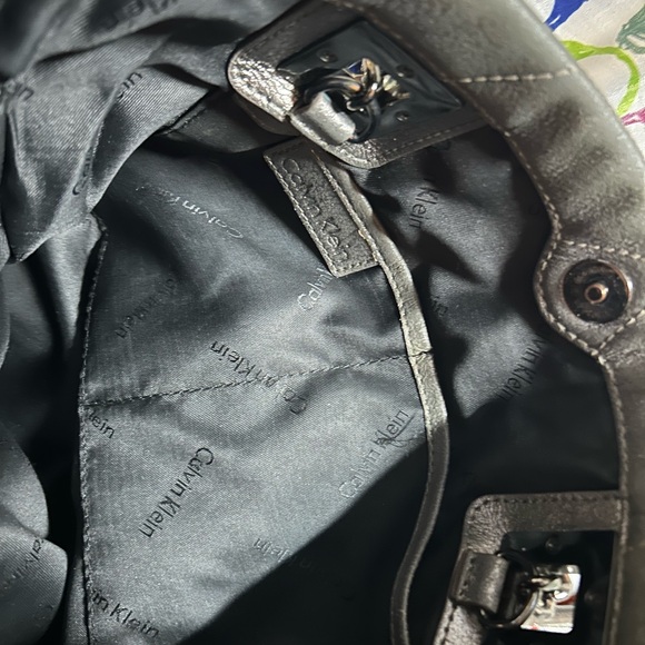 Calvin Klein Large Leather Tote Purse - Picture 6 of 15